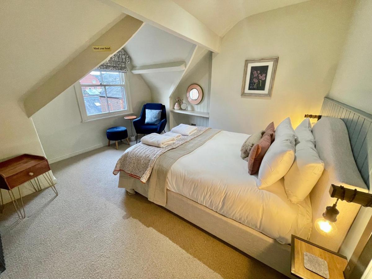 Stay At No 4 York Centre ภายนอก รูปภาพ