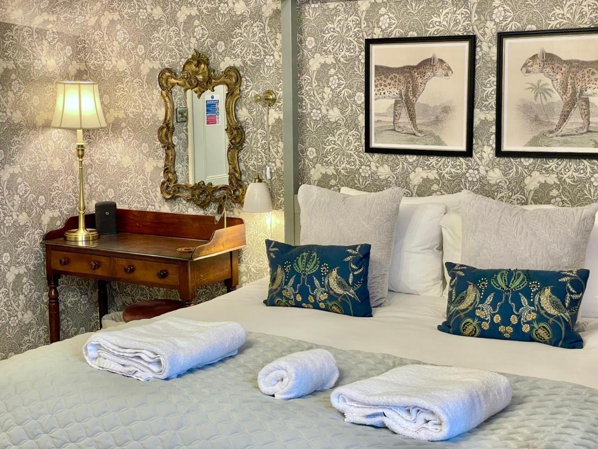 Stay At No 4 York Centre ภายนอก รูปภาพ